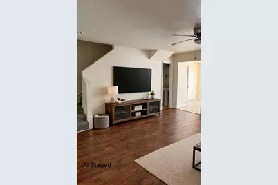 512 Bellevue Lane, Arlington, TX 76012 - Photo 3