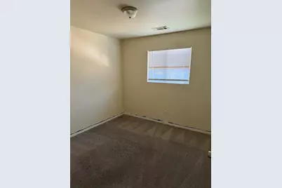 512 Bellevue Lane, Arlington, TX 76012 - Photo 17