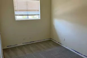 512 Bellevue Ln, Arlington, TX 76012 - Photo 15