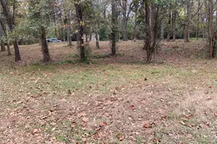 101 Lakeside Dr, Palestine, TX 75801 - Photo 1