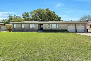 7294 Glenview Dr, Richland Hills, TX 76180 - Photo 1