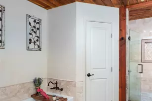 7505 Patsy Ct, Arlington, TX 76016 - Photo 27