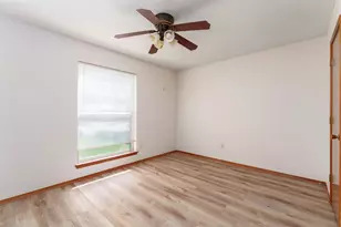 7505 Patsy Ct, Arlington, TX 76016 - Photo 29