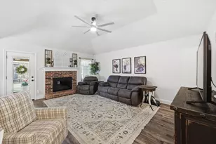 1329 Ridge Dr, Midlothian, TX 76065 - Photo 5