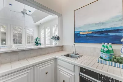 7231 Lane Park Drive, Dallas, TX 75225 - Photo 17