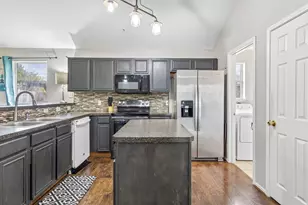 704 Mackenzie Dr, Royse City, TX 75189 - Photo 5