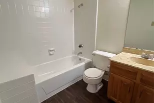 1435 Brook Meadow Cir, Lancaster, TX 75134 - Photo 13