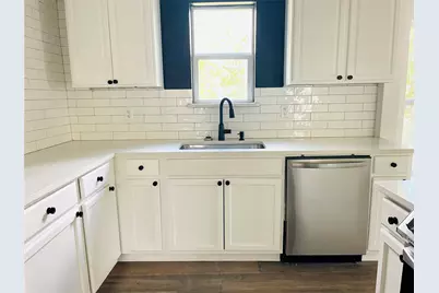 2210 Langford Street, Greenville, TX 75401 - Photo 9