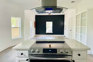 2210 Langford St, Greenville, TX 75401 - Photo 11