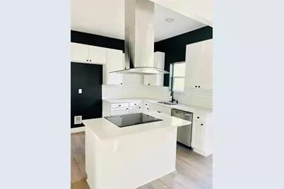 2210 Langford Street, Greenville, TX 75401 - Photo 7