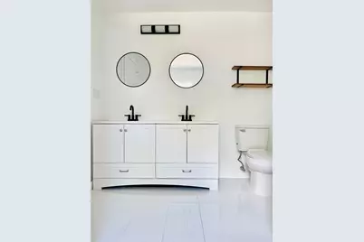 2210 Langford Street, Greenville, TX 75401 - Photo 15