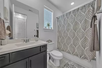 1016 Bolden Avenue, Crowley, TX 76036 - Photo 5