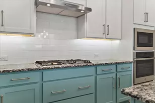 9613 Oxbow Ln, Little Elm, TX 75068 - Photo 15