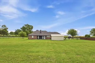 626 Olive Branch Rd, Brock, TX 76087 - Photo 27