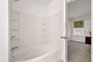 5311 Freestone Dr, Grand Prairie, TX 75052 - Photo 19