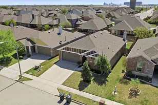 421 Mariscal Pl, Fort Worth, TX 76131 - Photo 27