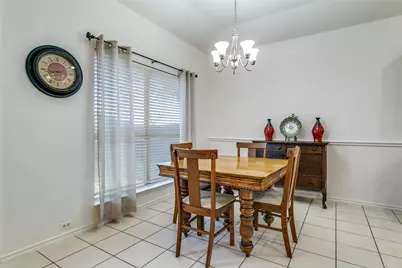 977 Valley View Drive, Lewisville, TX 75067 - Photo 13