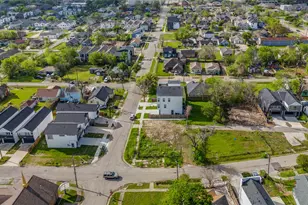 4436 Noble St, Houston, TX 77020 - Photo 3