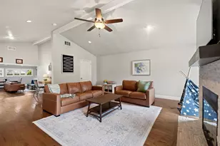 10111 Shadyview Dr, Dallas, TX 75238 - Photo 15