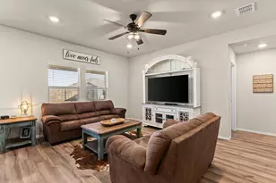 7209 Canadian Dr, China Spring, TX 76633 - Photo 7