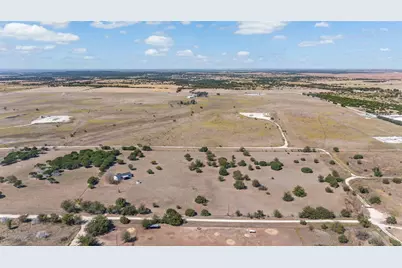 9064 Summit Court E, Cleburne, TX 76033 - Photo 29