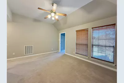 532 Silver Maple Drive, Irving, TX 75063 - Photo 27