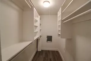 7832 Royal Ln, Dallas, TX 75230 - Photo 11