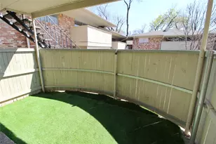 7832 Royal Ln, Dallas, TX 75230 - Photo 15