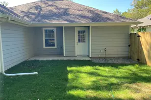 521 E Sears St, Denison, TX 75021 - Photo 19