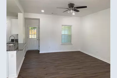 521 E Sears Street, Denison, TX 75021 - Photo 5