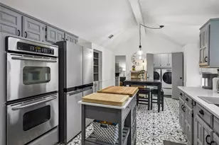 4210 N Hill Dr, Carrollton, TX 75010 - Photo 11