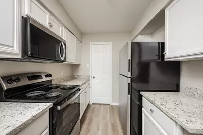 1803 Abshire Lane, Dallas, TX 75228 - Photo 11