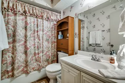 2031 Town Place, Garland, TX 75041 - Photo 11