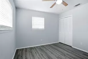 2823 Ermine Way, Farmers Branch, TX 75234 - Photo 23