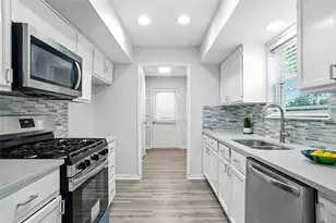 2823 Ermine Way, Farmers Branch, TX 75234 - Photo 9