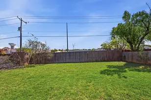 1885 Cliff View Dr, Lewisville, TX 75077 - Photo 31