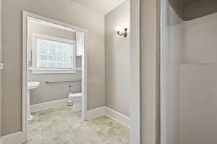 1306 N Locust St, Denton, TX 76201 - Photo 29