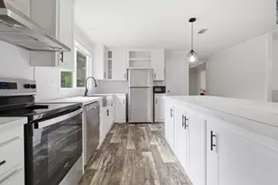 7334 W Line Rd, Collinsville, TX 76233 - Photo 5