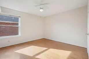 3110 Andrew Ln, Carrollton, TX 75007 - Photo 13