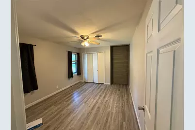 1412 Hillcrest Street, Ennis, TX 75119 - Photo 5