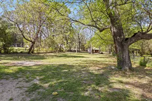 510 W 12th St, Mt Pleasant, TX 75455 - Photo 21
