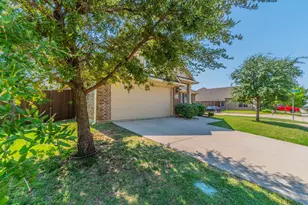 1104 Longhorn Drive, Aubrey, TX 76227 - Photo 23