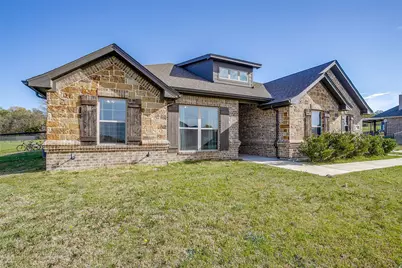 1028 Hope Court, Boyd, TX 76023 - Photo 3