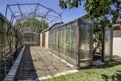 701 Del Mar Lane, Arlington, TX 76012 - Photo 25