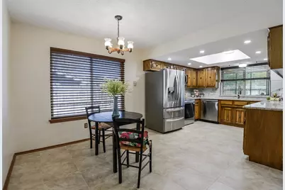 701 Del Mar Lane, Arlington, TX 76012 - Photo 13