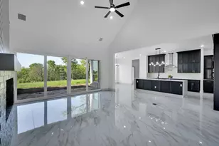 111 Barefoot Bay Blvd, Corsicana, TX 75109 - Photo 9