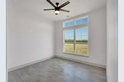 111 Barefoot Bay Boulevard, Corsicana, TX 75109 - Photo 27