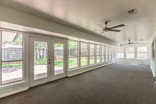 1017 Arlena Dr, Arlington, TX 76012 - Photo 37