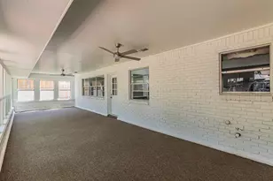 1017 Arlena Dr, Arlington, TX 76012 - Photo 35