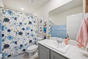 110 Drovers Dr, Cleburne, TX 76031 - Photo 27